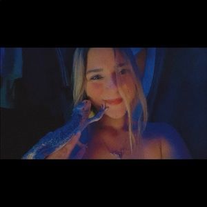 Meet your Posher, Haley